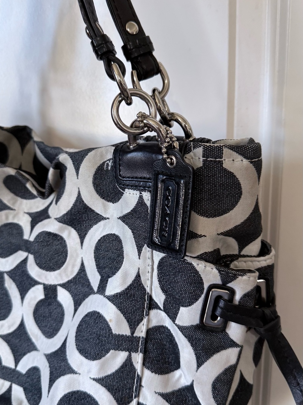 Coach Black & White Signature Shoulder Bag - Picture 7 of 14